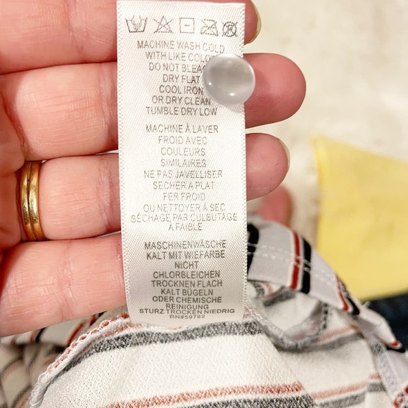 Adrianna Papell Quarter Bubble Sleeve Striped Blouse Gray Red Size Medium - Picture 7 of 8